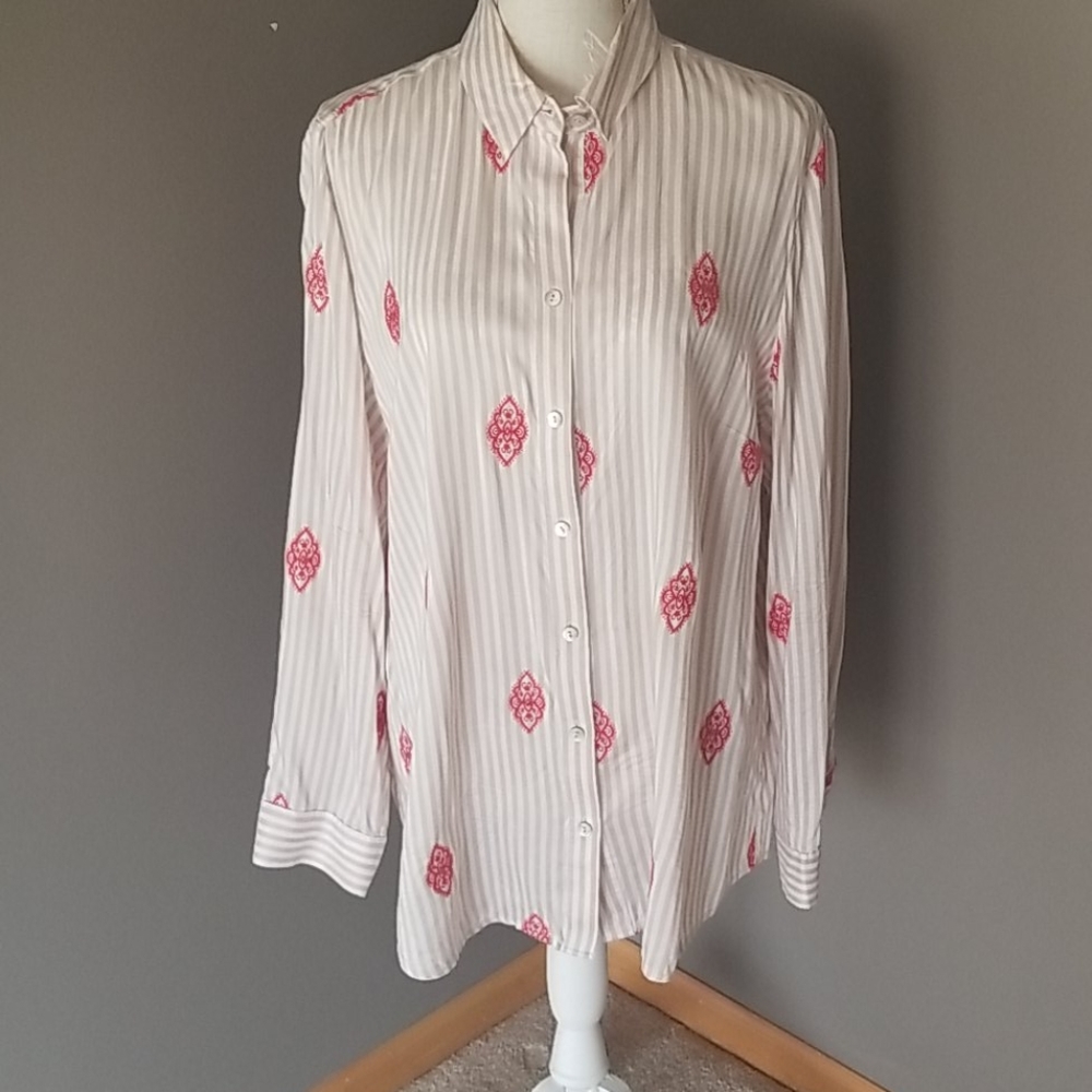 Chico's size 2 (LG) tunic